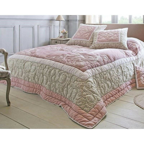 Becquet - Boutis, plaid ou jeté de canapé couvre-lit matelassé motif arabesques Becquet - Rose - Jetés de lit ou de canapé